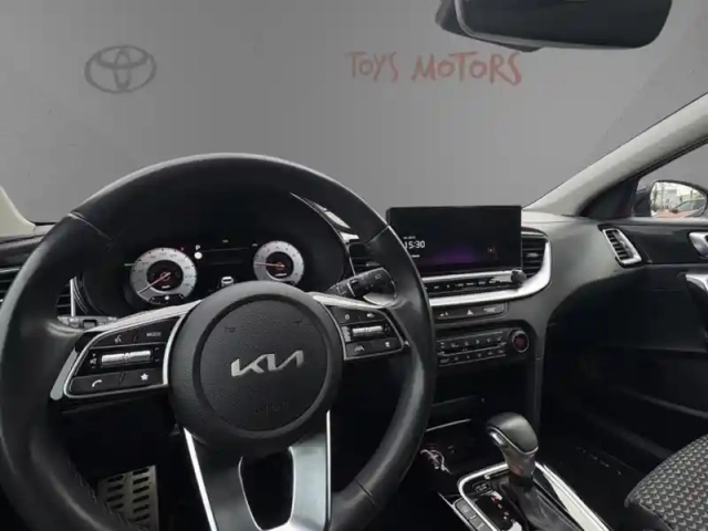 Kia Xceed 1.6 gdi 141 ch phev lounge dct6 — photo 9
