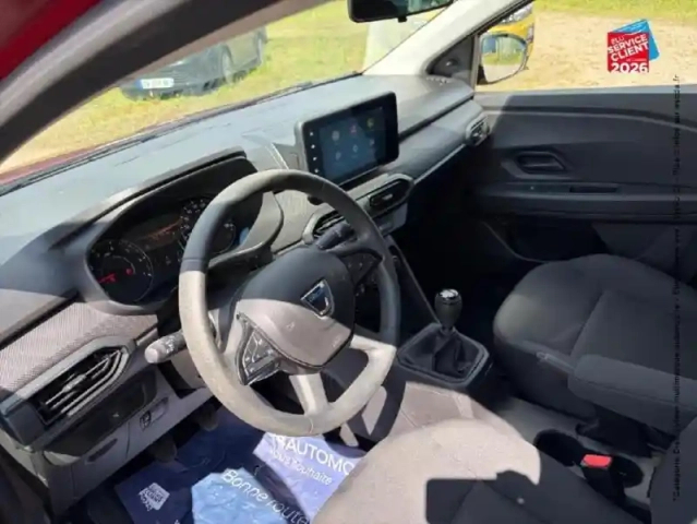 Dacia Sandero 1.0 sce 65ch essential — photo 15