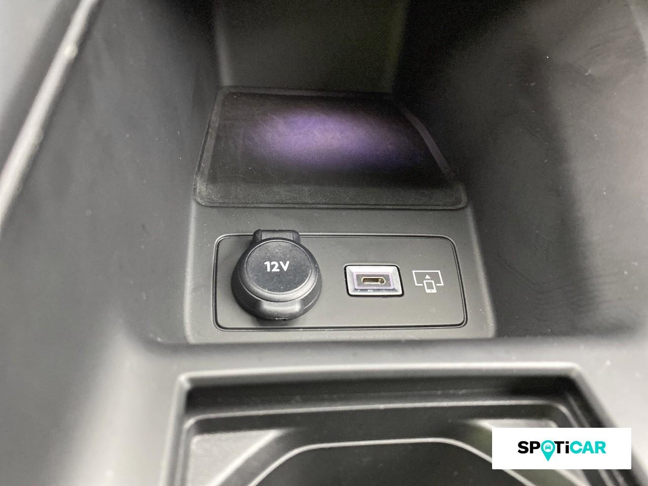 Peugeot 408 phev 225ch gt e-eat8 — photo 16
