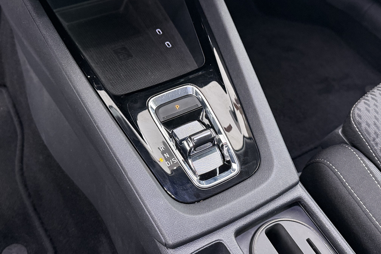 Skoda Octavia Combi — photo 16