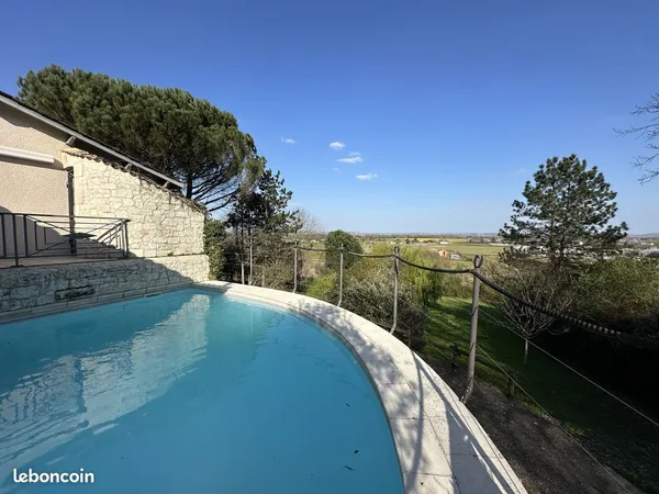 Mas 5 pièces 146 m²