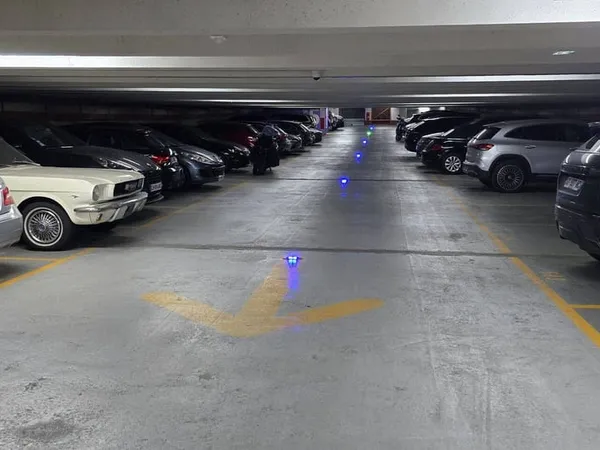 Parking 12 m²