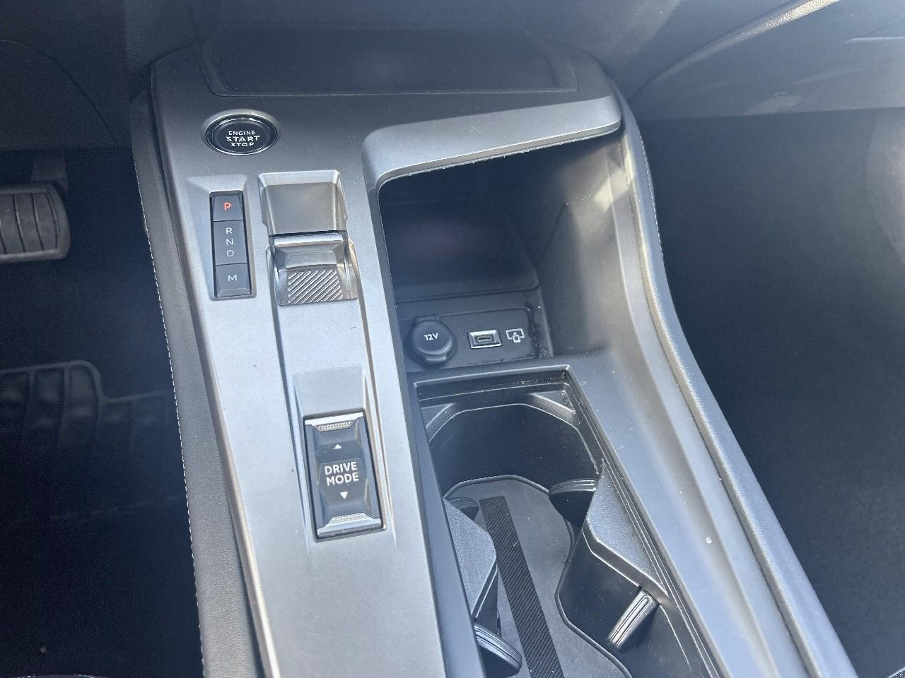 Peugeot 308 sw 1.2 puretech 130ch s&s allure eat8 — photo 17
