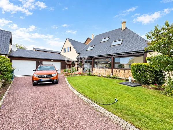 À VENDRE ? MAISON FAMILIALE DE 137,5 M² AVEC GARAGE DOUBLE ET JARDIN À SAINT-ANDRÉ-DE-L'EURE