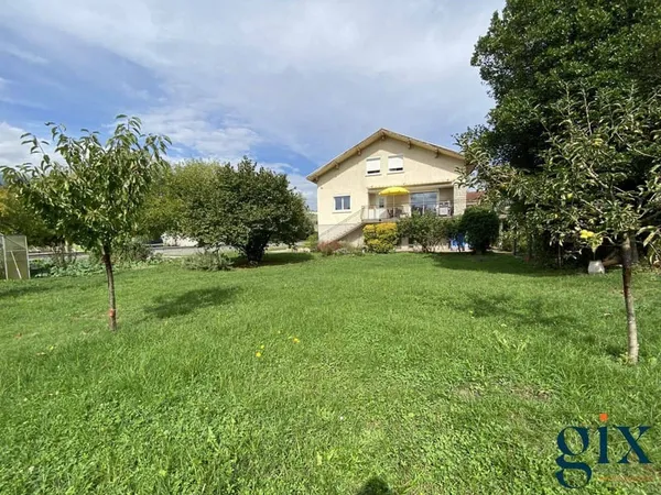 Maison 6 pièces 160 m²
