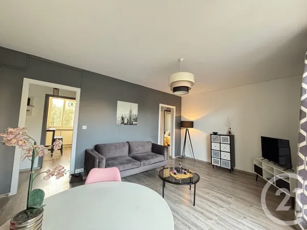 Appartement 4 pièces 80 m²