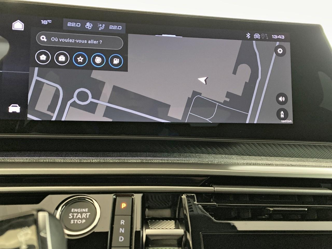 Peugeot 3008 hybrid 145 e-dcs6 allure — photo 16