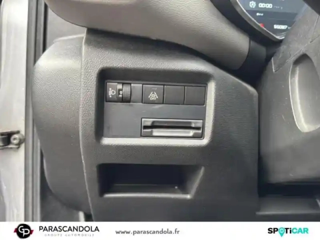 Citroën C5 Aircross puretech 130ch s&amp;s feel eat8 e6.d — photo 13