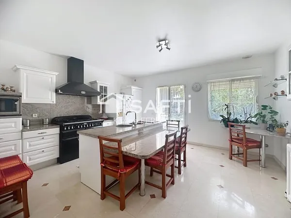 Grande maison familiale 290 m² - Limeil-Brévannes