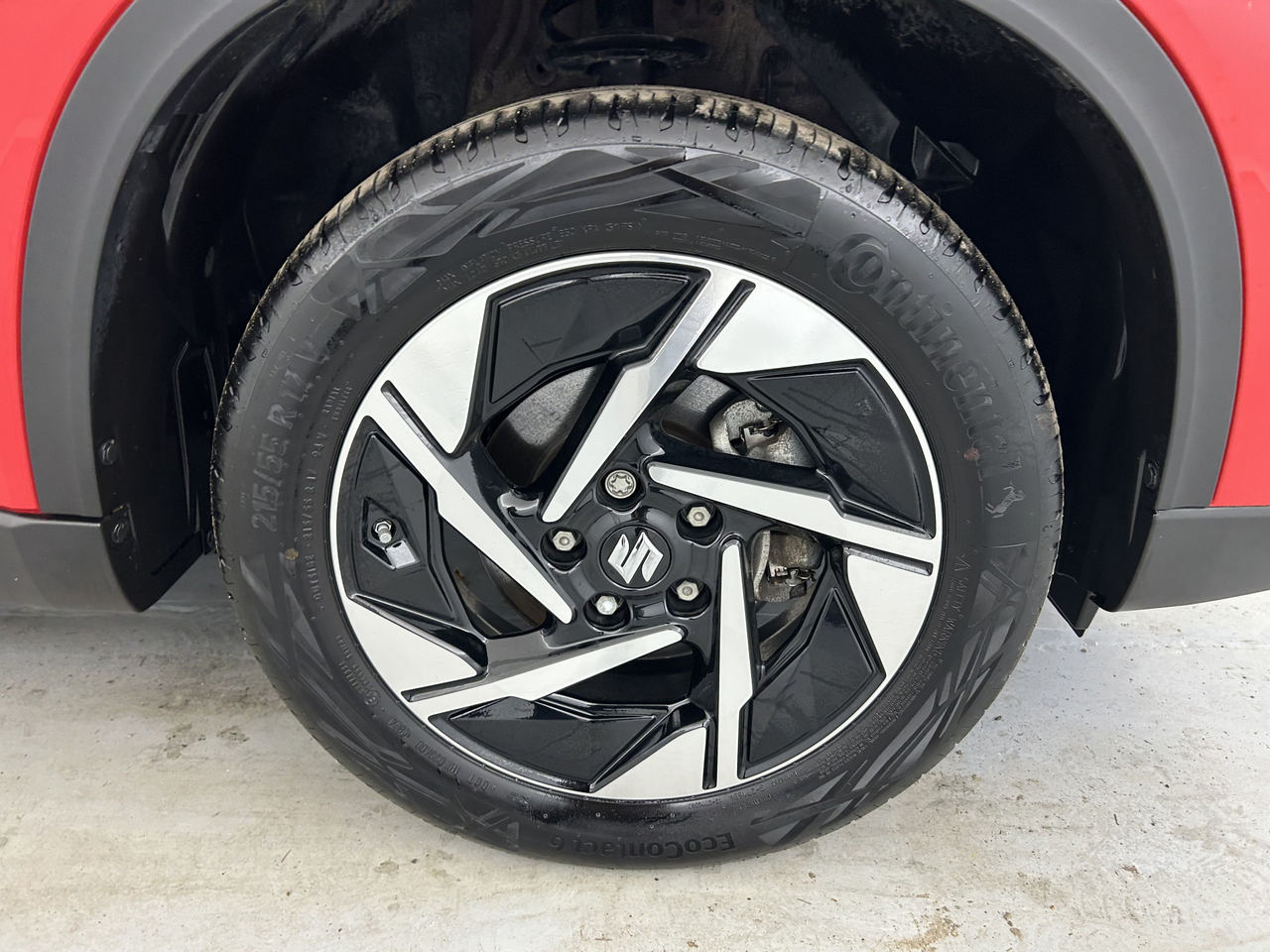 Suzuki Vitara — photo 21