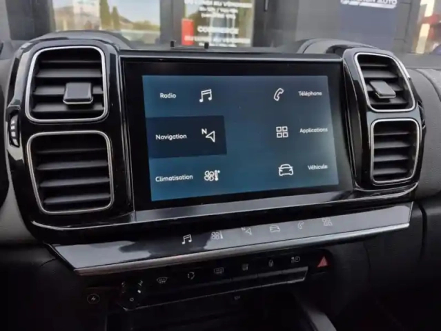 Citroën C5 Aircross hybrid 225 ë-eat8 business + — photo 33