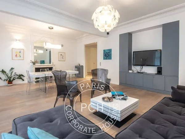 Appartement 5 pièces 170 m²
