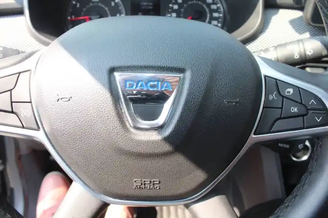 Dacia Jogger eco-g 100 7 places — photo 23