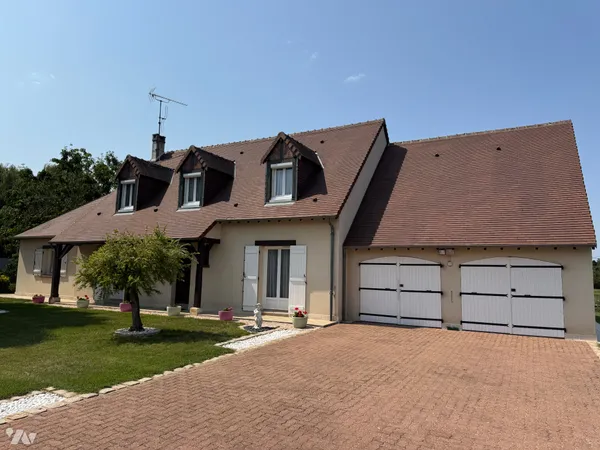 Maison 9 pièces 211 m²