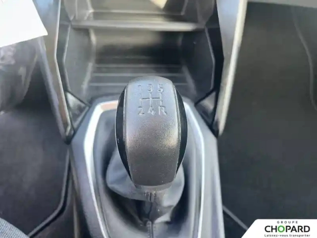 Peugeot 208 puretech 75 s&amp;s bvm5 — photo 48
