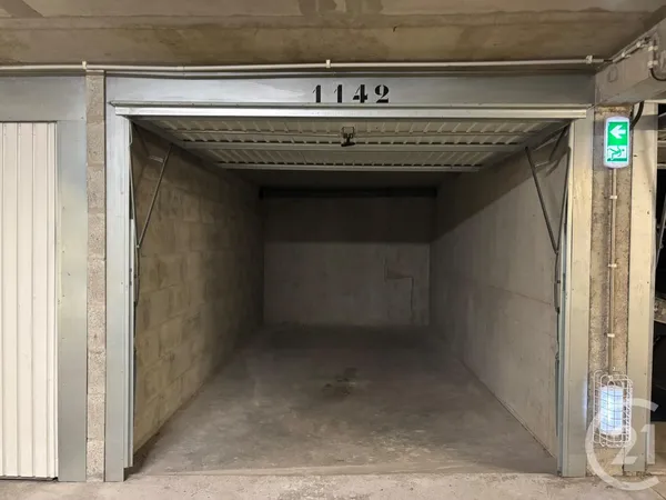 Box de stockage 15 m²