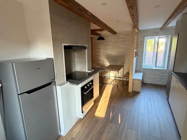 T2 MEUBLÉ 43 m² - RÉNOVÉ - CENTRE-VILLE DE LUNÉVILLE