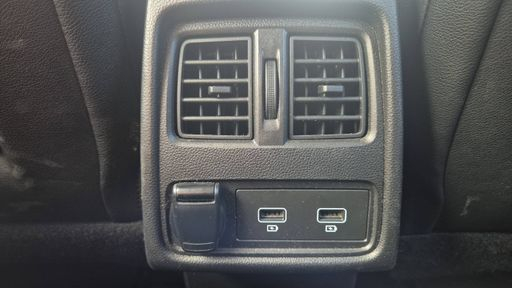 Renault Captur 1.5 Blue dCi 115 EDC7 - Intens – 2021 – 114103 km – Diesel – Boîte Automatique — photo 15