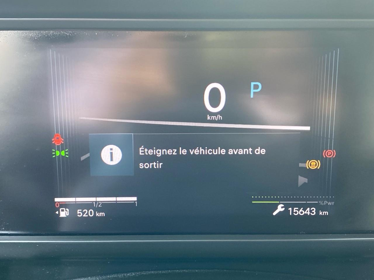 Citroën C4 1.2 hybride 136ch s&s max automatique — photo 17