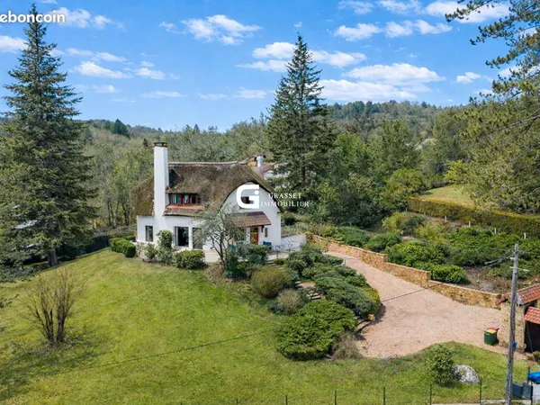 Villa 6 pièces 160 m²