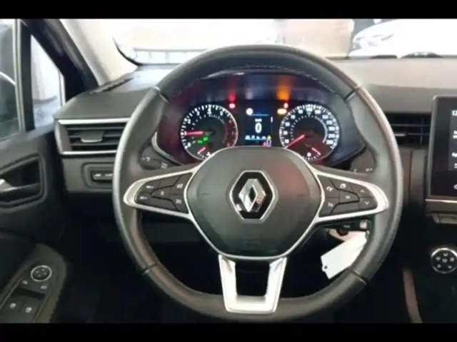 Renault Clio 1.0 tce 90ch equilibre — photo 9