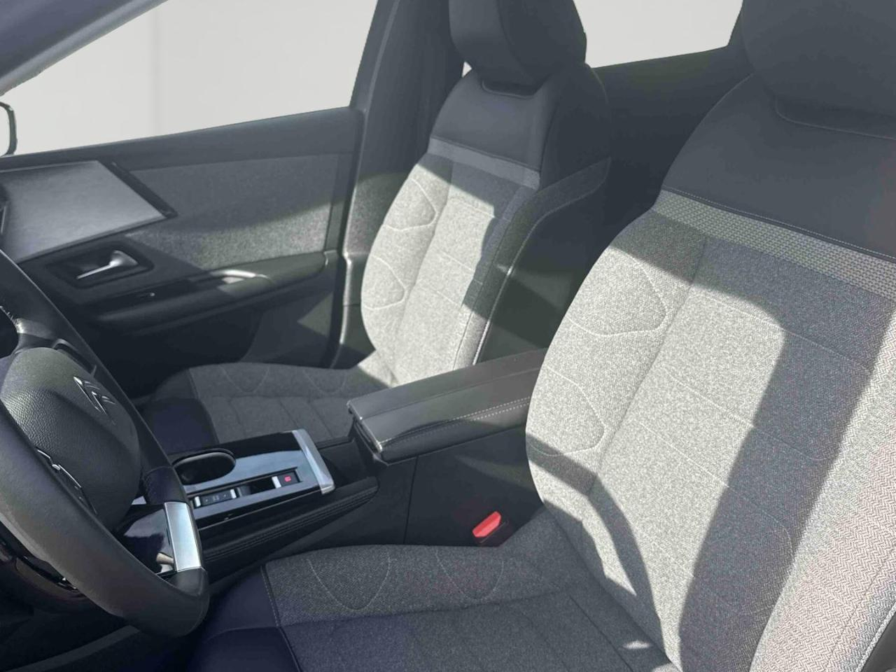 Citroën C5 X hybride rechargeable 225ch feel pack eeat8 — photo 11