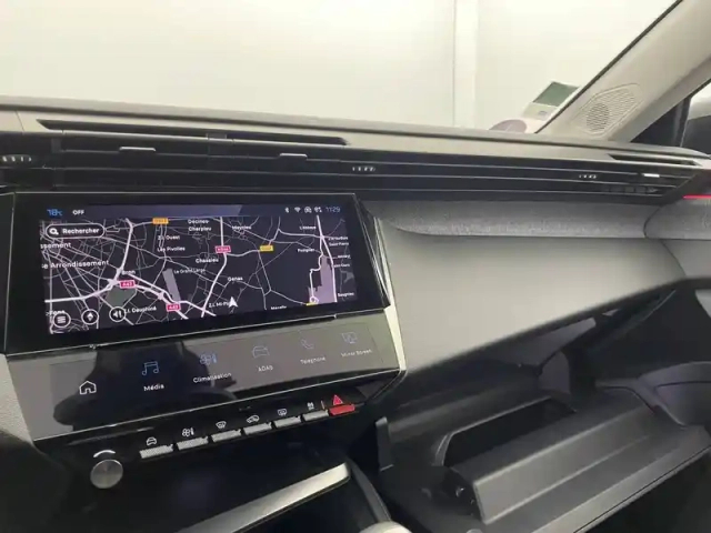 Peugeot 308 puretech 130ch s&amp;s bvm6 — photo 28