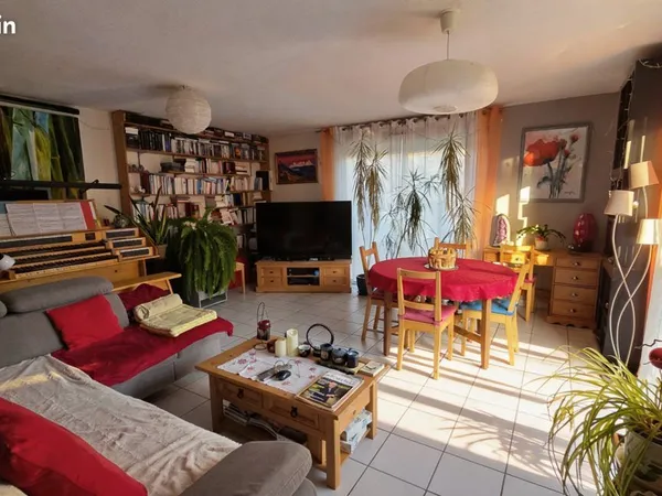 Maison 6 pièces 105 m²