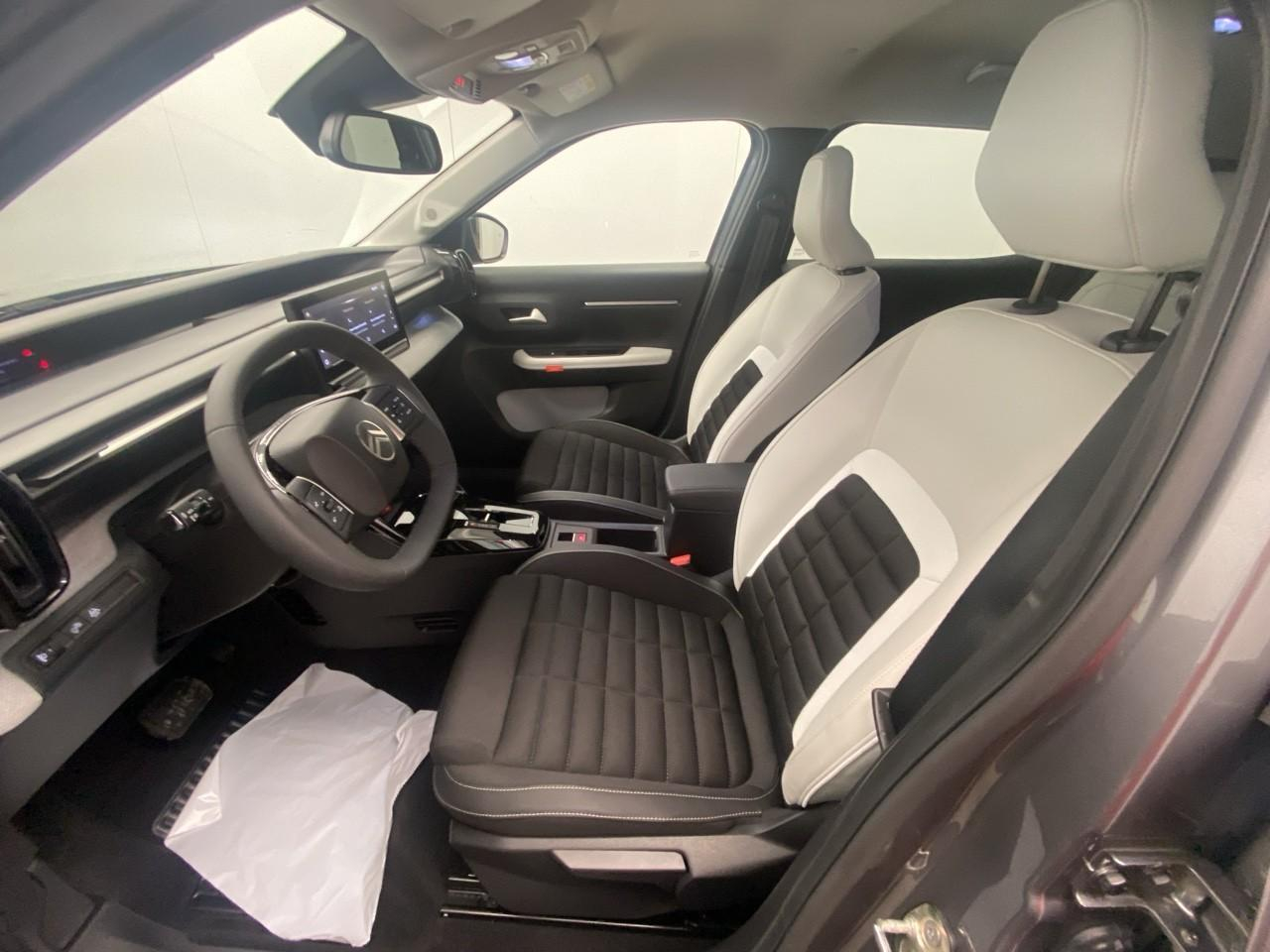 Citroën C3 Aircross hybride 145 ch aut max — photo 9