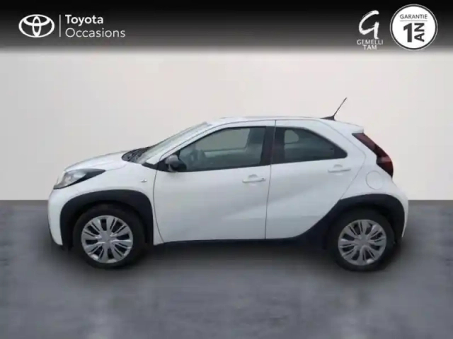 Toyota Aygo X 1.0 vvt-i 72ch dynamic — photo 3