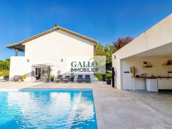 Maison Vente Villefontaine 5p 173m² 379000€