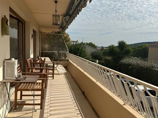 Appartement T3 sanary centre