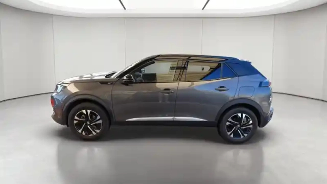 Peugeot 2008 puretech 130 s&amp;s eat8 — photo 2