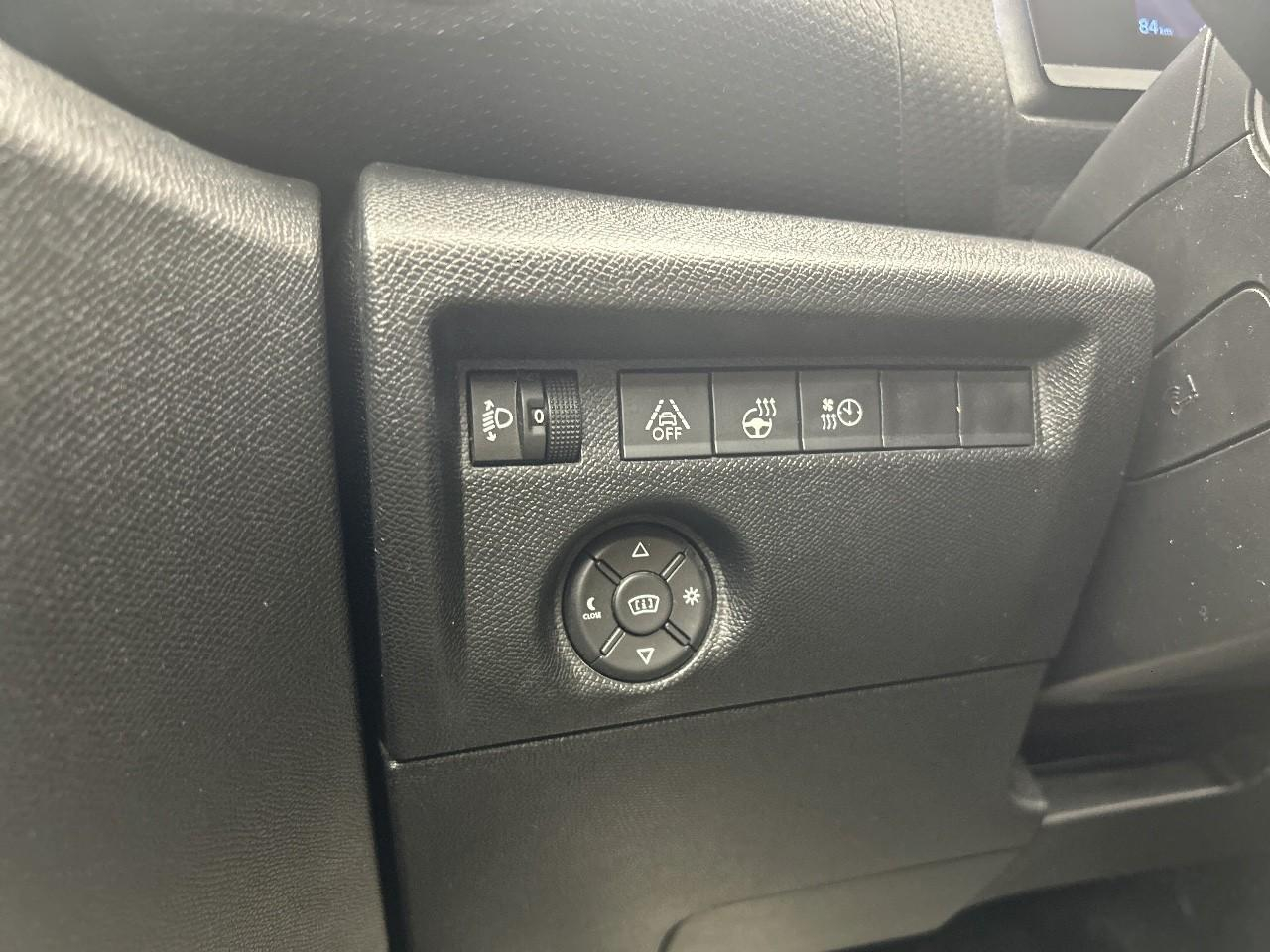 Citroën C4 e-c4 136 ch automatique shine — photo 20