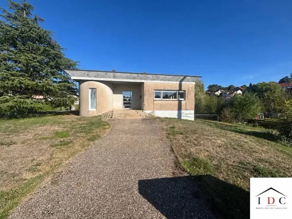 Local 4 pièces 175 m²
