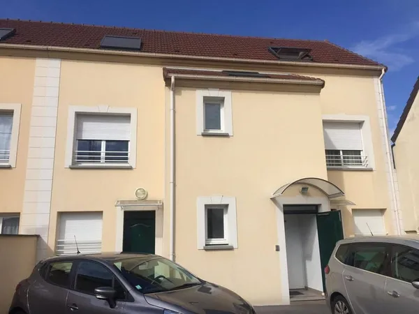 Studio 1 pièce 30 m²