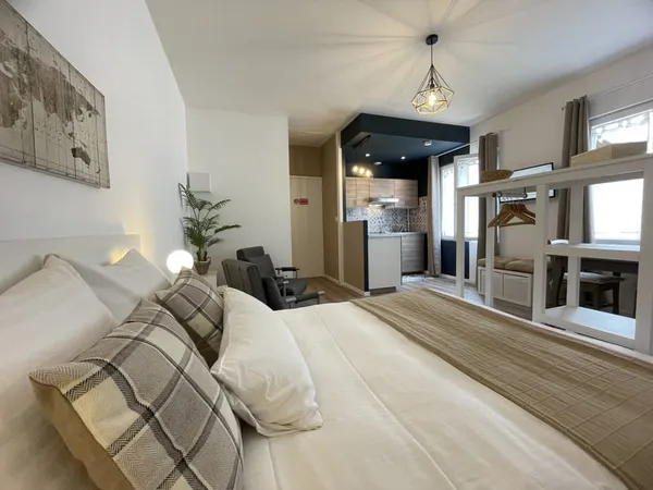 2 studios rénovés ! Idéal investisseur !!!