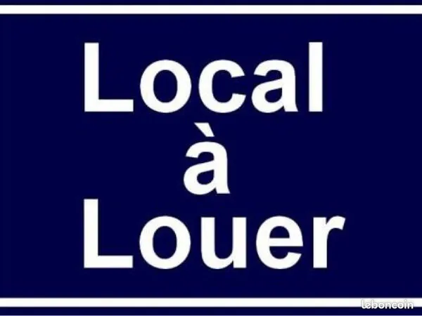 Local / bâtiment / hangar / bureau à louer
