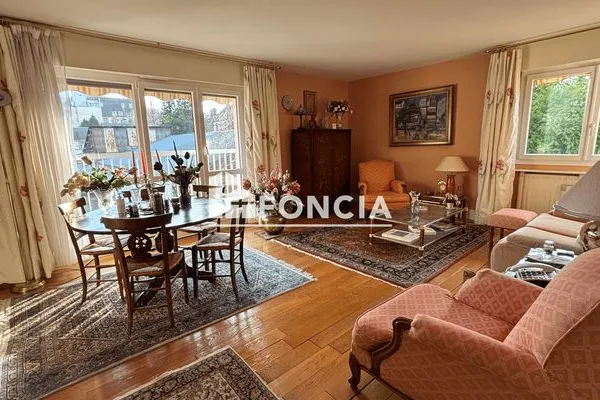 Appartement 5 pièces 124 m²