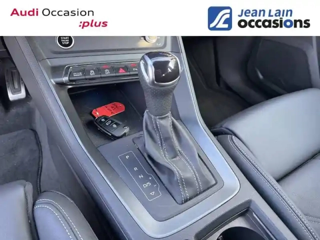 Audi Q3 35 tfsi 150 ch s tronic 7 — photo 34
