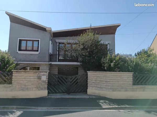 Maison de 117m2 4 pièces 412m2 de terrain