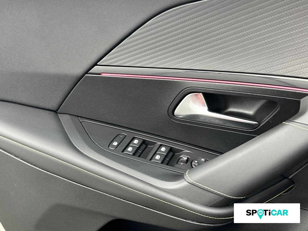 Peugeot 2008 1.2 puretech 130ch s&s gt eat8 — photo 16