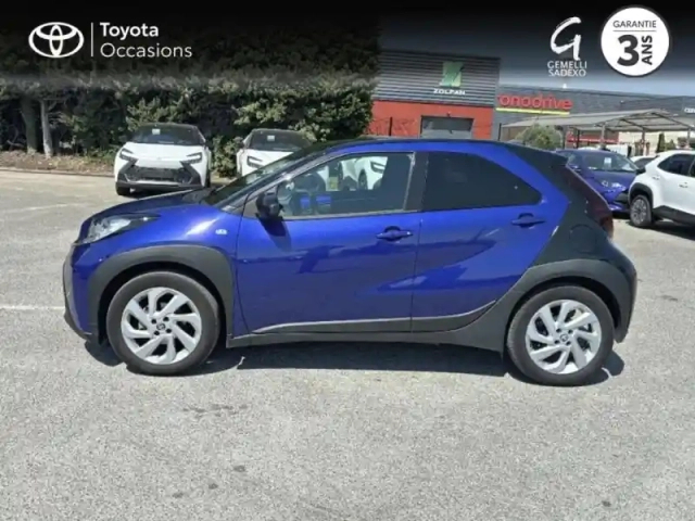 Toyota Aygo X 1.0 vvt-i 72ch design s-cvt — photo 3