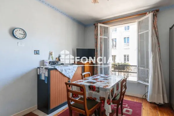 Studio 1 pièce 25 m²