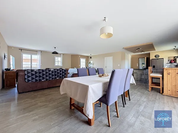 Maison 6 pièces 142 m²