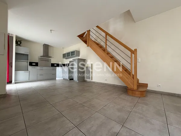 Exclusivité à 10 min de Rochefort : Tonnay-Charente, Maison 2 chambres avec garage