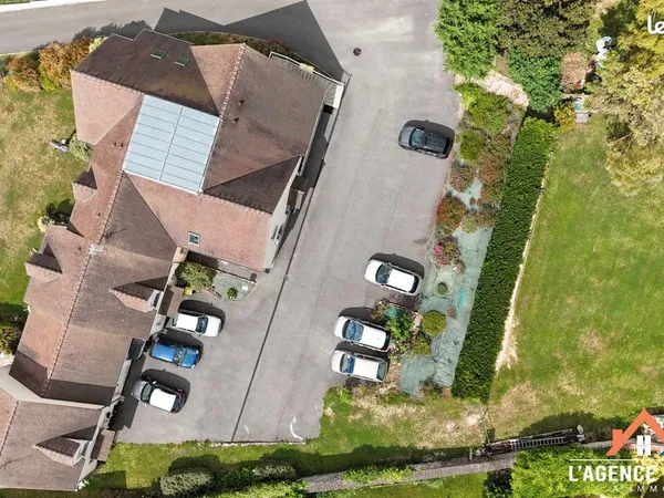 Immeuble 18 pièces 440 m²