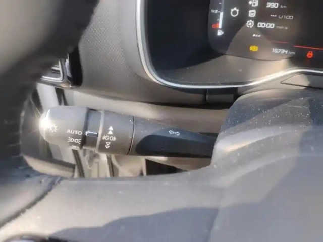 Citroën C5 Aircross bluehdi 130 s&amp;s bvm6 feel — photo 17