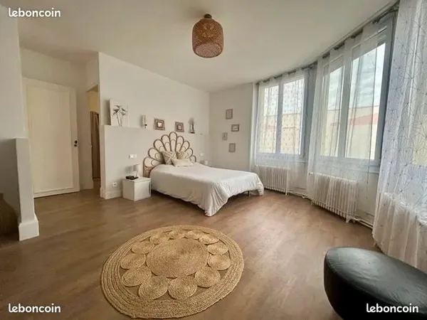 Maison 225 m²