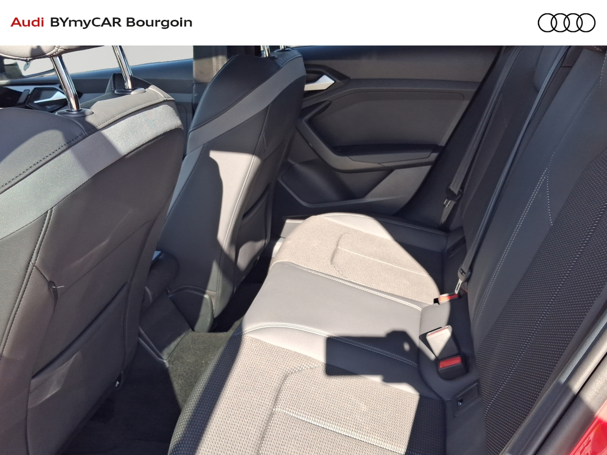 Audi A1 Sportback 35 TFSI 150 ch S tronic 7 — photo 12